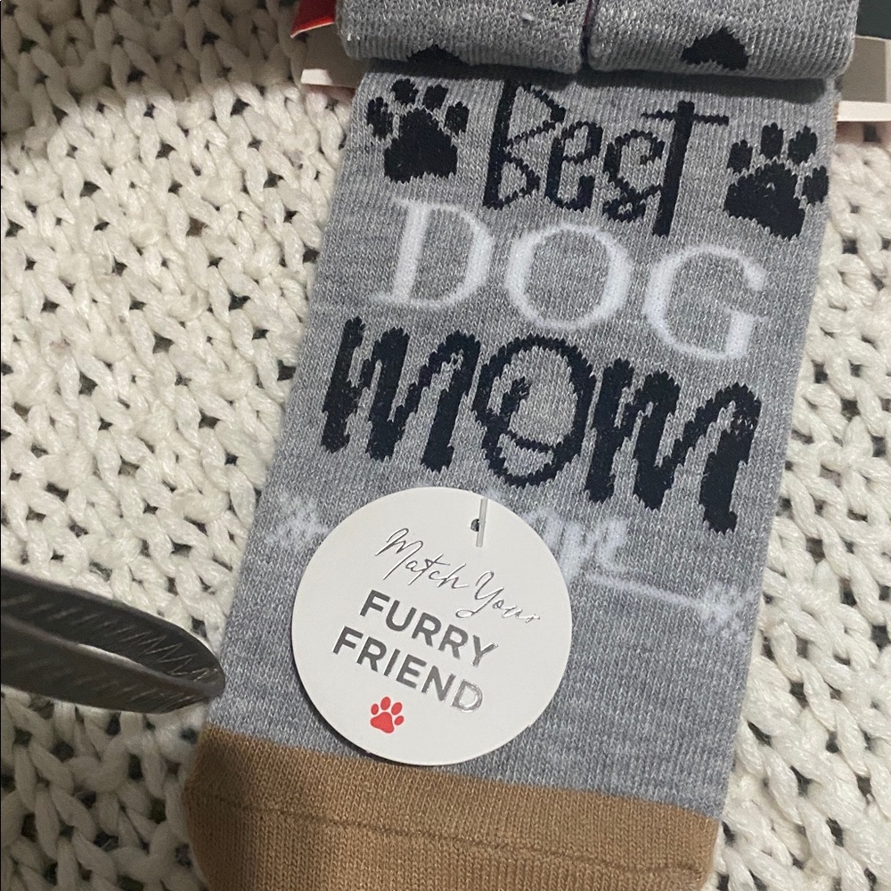 NWT Marilyn Monroe matching pet & owner socks. This would be great gift 🐶 🧦